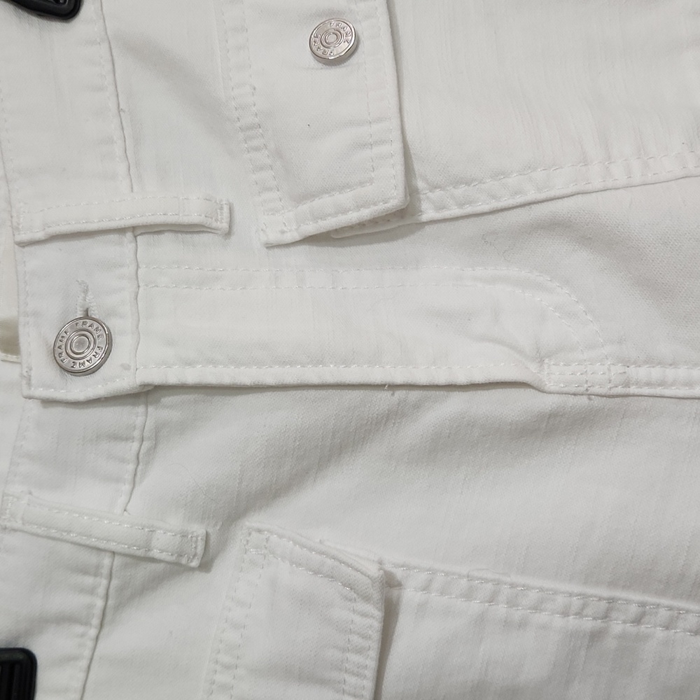 FRAME the 70s patch pocket crop in white Size 24 - Picture 6 of 9